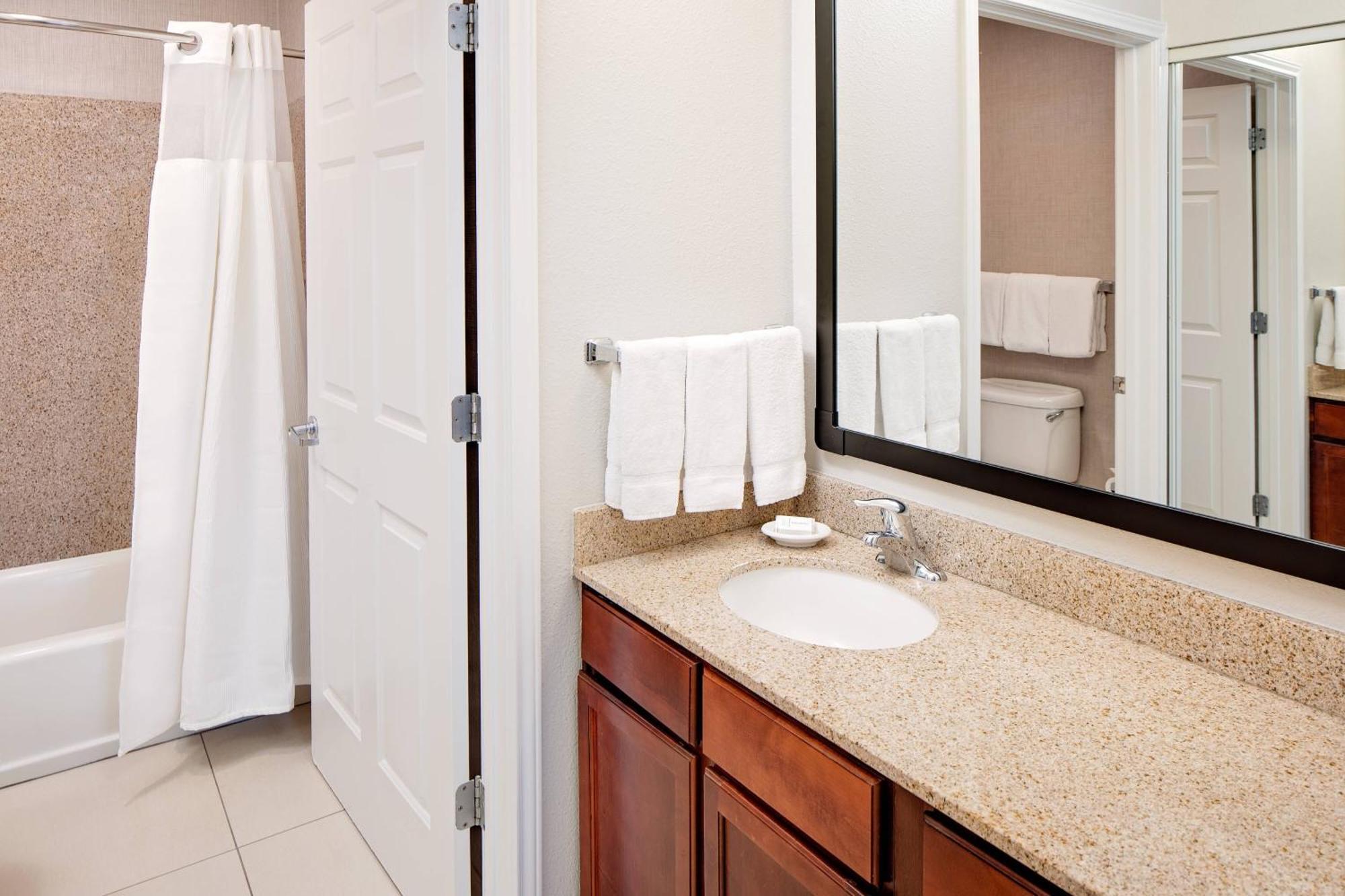 Residence Inn By Marriott Tucson Williams Centre Экстерьер фото